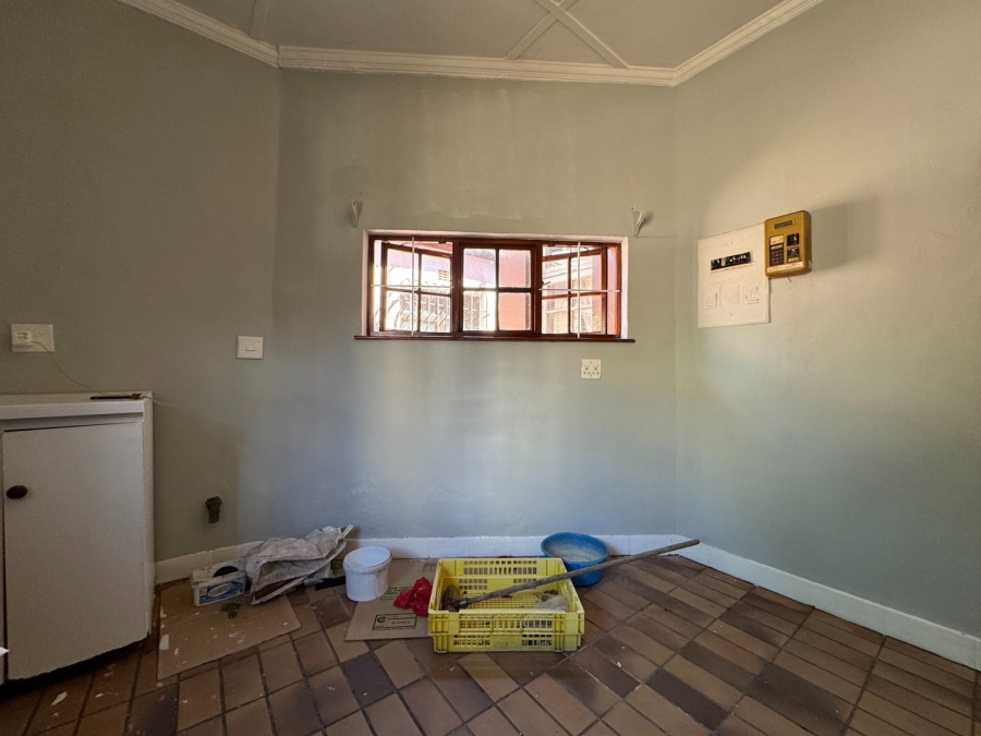 To Let 2 Bedroom Property for Rent in Observatory Western Cape
